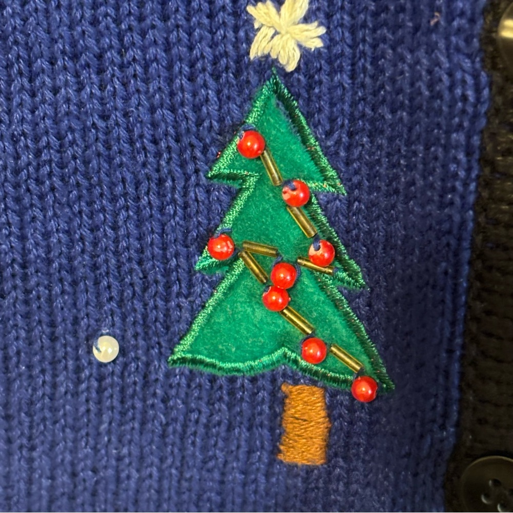 Bobbie Brooks Blue V Neck Button Front Christmas Holiday Sweater Vest LARGE - Picture 5 of 11